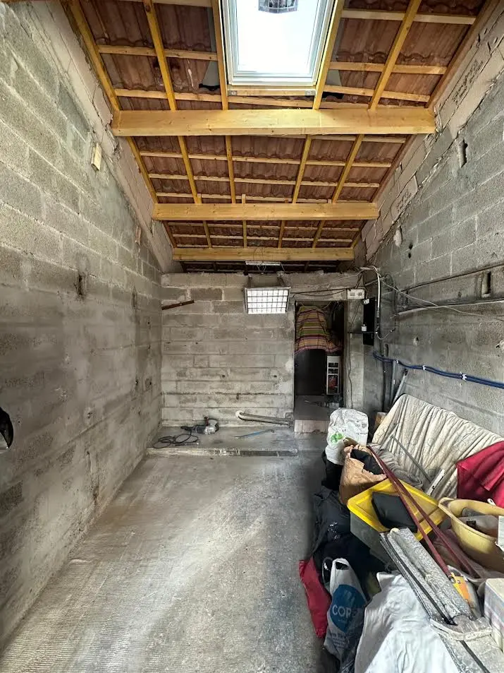 Meuble double vasque suspendu dans la nouvelle salle d'eau